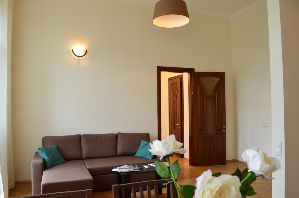 Rentday Apartments - Kiev المظهر الخارجي الصورة